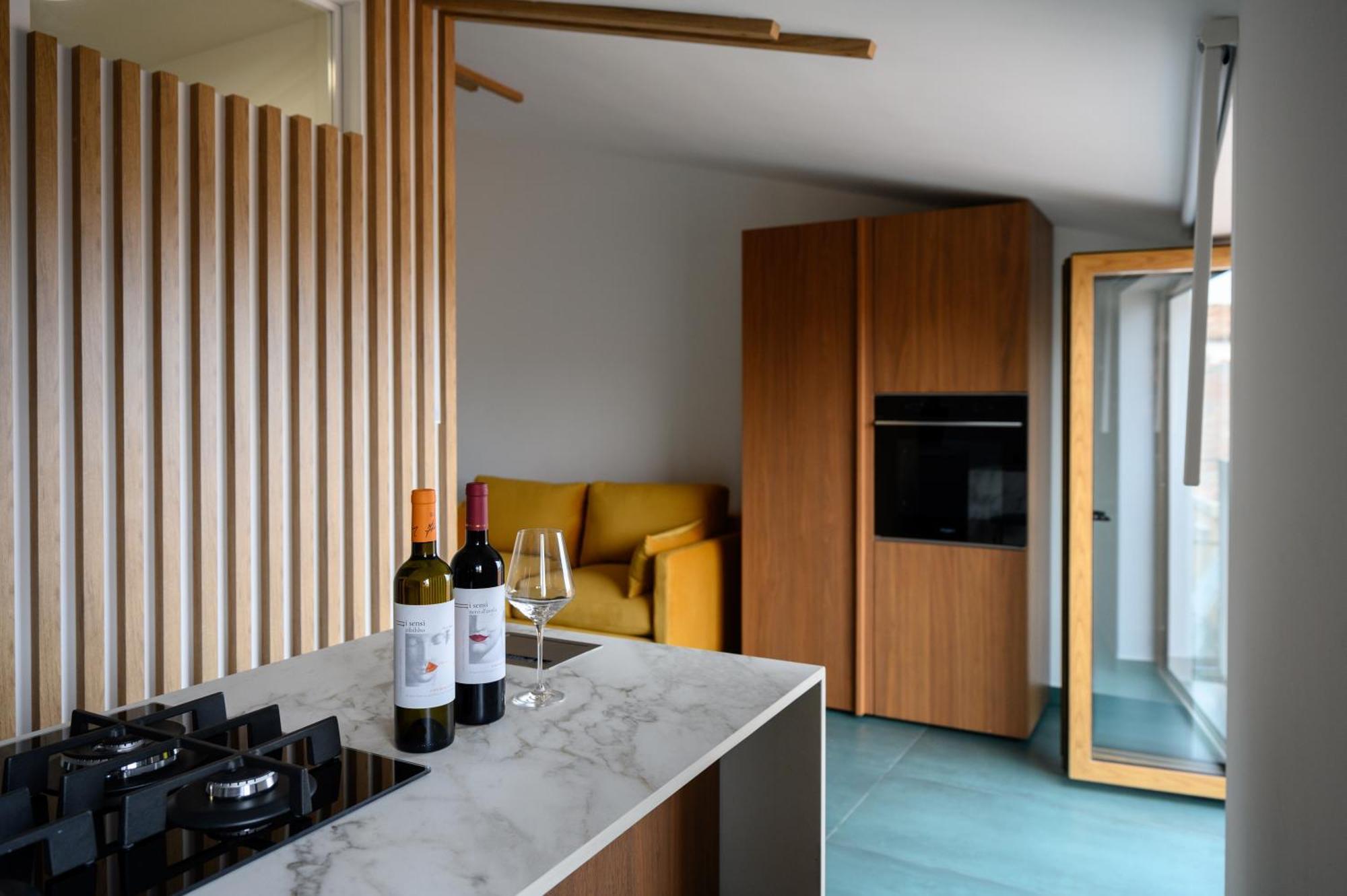 Vetriera41 Apartment กัสเตลบูโอโน ภายนอก รูปภาพ